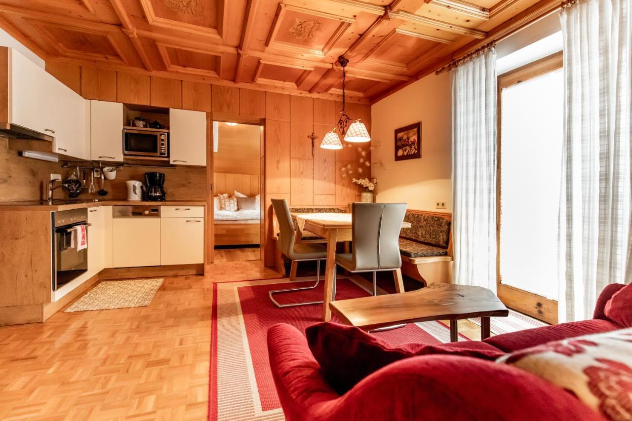 Holiday Im Gaestehaus Warter In Altenmarkt Altenmarkt im Pongau Esterno foto