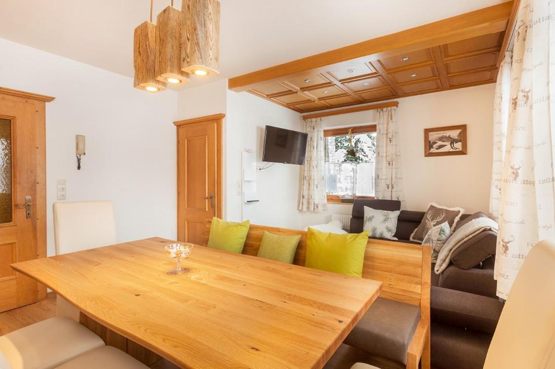 Holiday Im Gaestehaus Warter In Altenmarkt Altenmarkt im Pongau Esterno foto