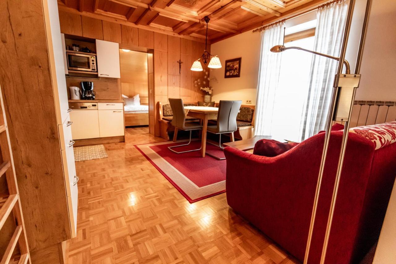 Holiday Im Gaestehaus Warter In Altenmarkt Altenmarkt im Pongau Esterno foto
